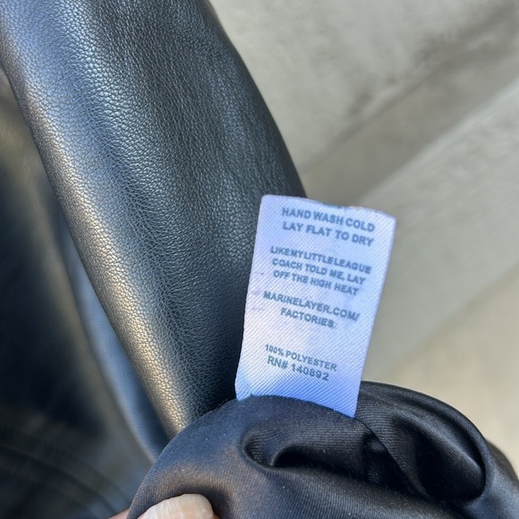 Marine Layer Vegan Leather Mini Skirt Size Small Rock and Roll Hollywood Vibes - Picture 3 of 5